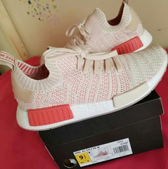 Le Adidas Nuove Donne Nmd R1 Stlt Pk Numero 95 Poshmark Le Adidas Nuove Donne Nmd R1 Stlt Pk Numero 95 Poshmark